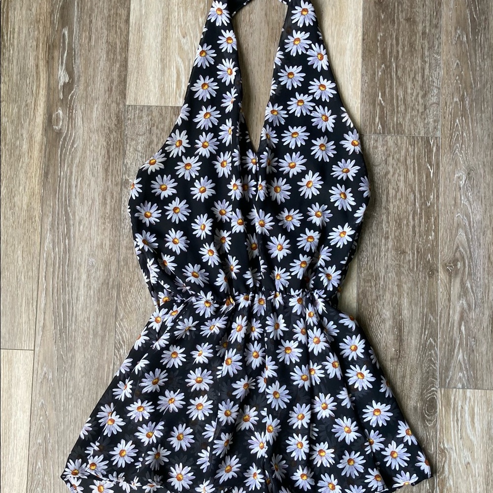 Cute floral romper See You Monday